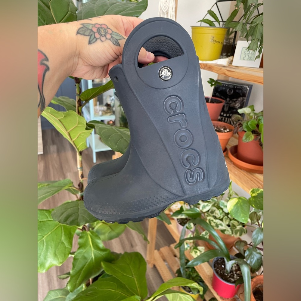 CROCS Kids Navy Handle Rain Boots